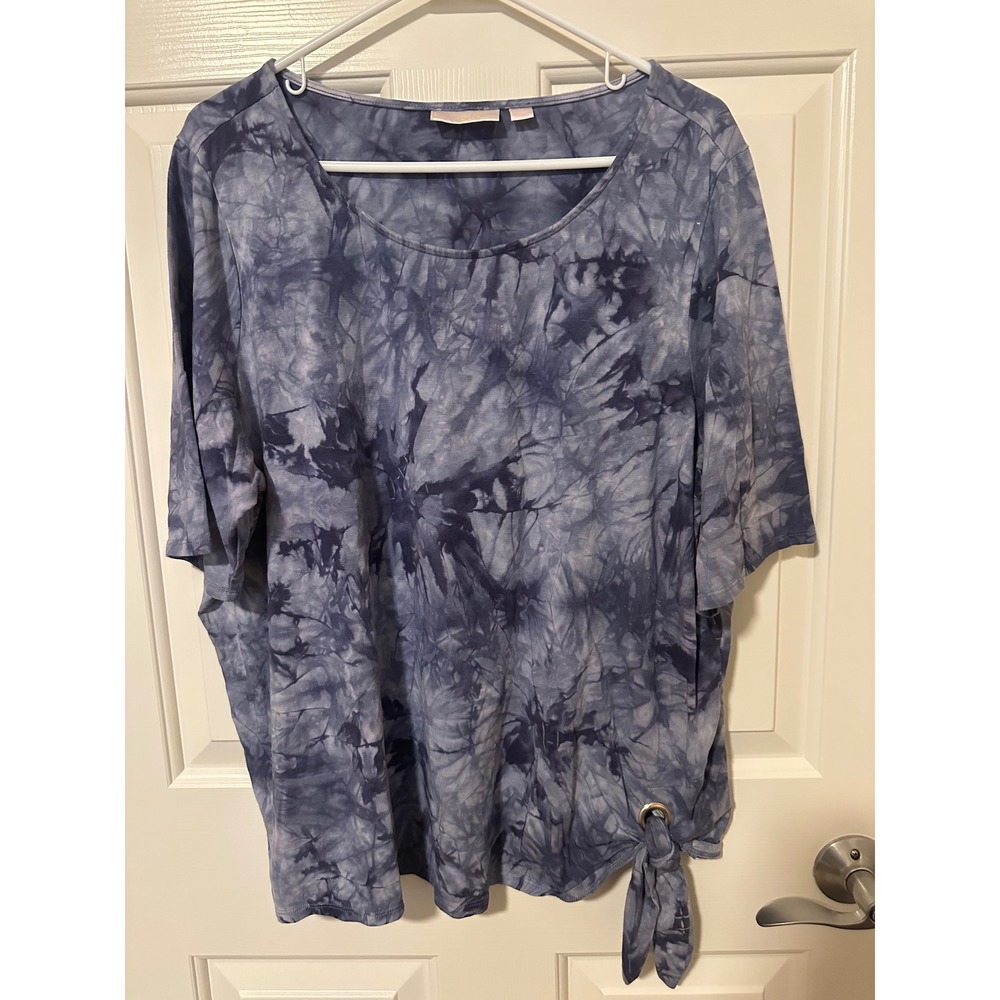 Belle by Kim Gravel Top Womens 2X Blue Tie Dye Side Grommet Short Sleeve Shirt